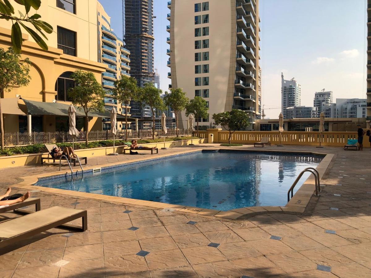 Spacious 5 Beds 3 Min From The Jbr Beach ドバイ エクステリア 写真