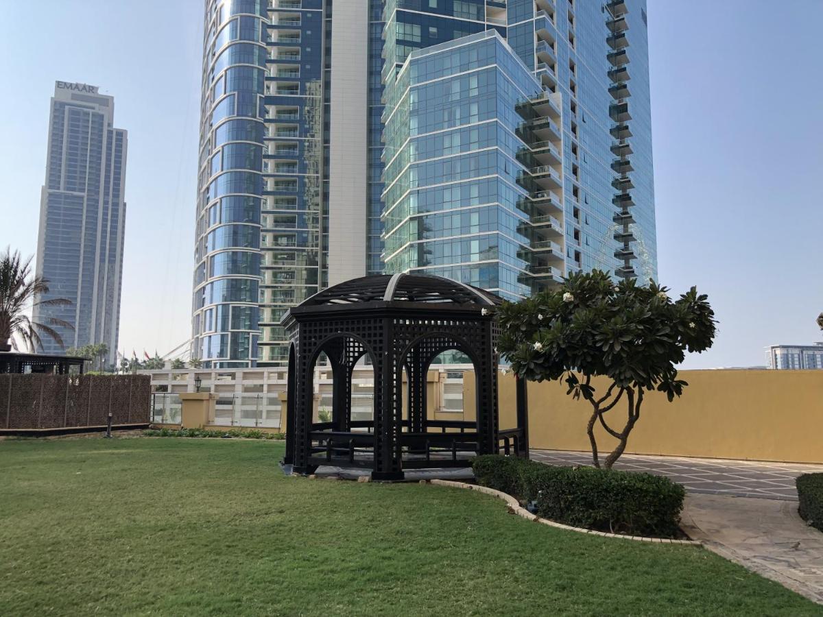 Spacious 5 Beds 3 Min From The Jbr Beach ドバイ エクステリア 写真