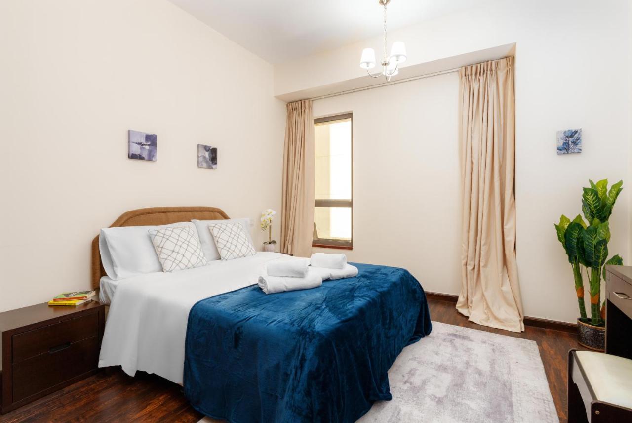 Spacious 5 Beds 3 Min From The Jbr Beach ドバイ エクステリア 写真