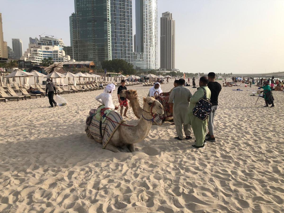 Spacious 5 Beds 3 Min From The Jbr Beach ドバイ エクステリア 写真